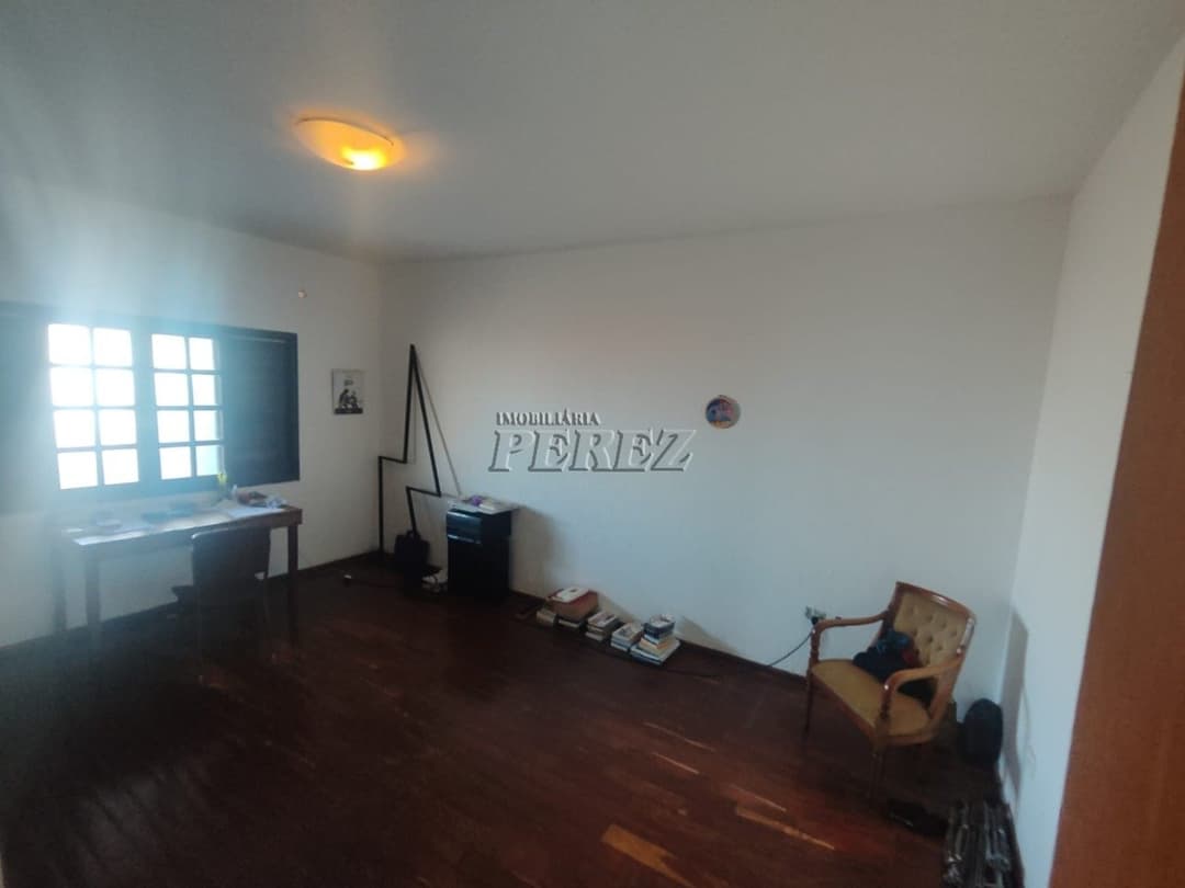 Venda de Sobrado Espaçoso no Campo Belo - Ideal para Morar ou Investir, com Piscina e Zoneamento Comercial! - Foto 11