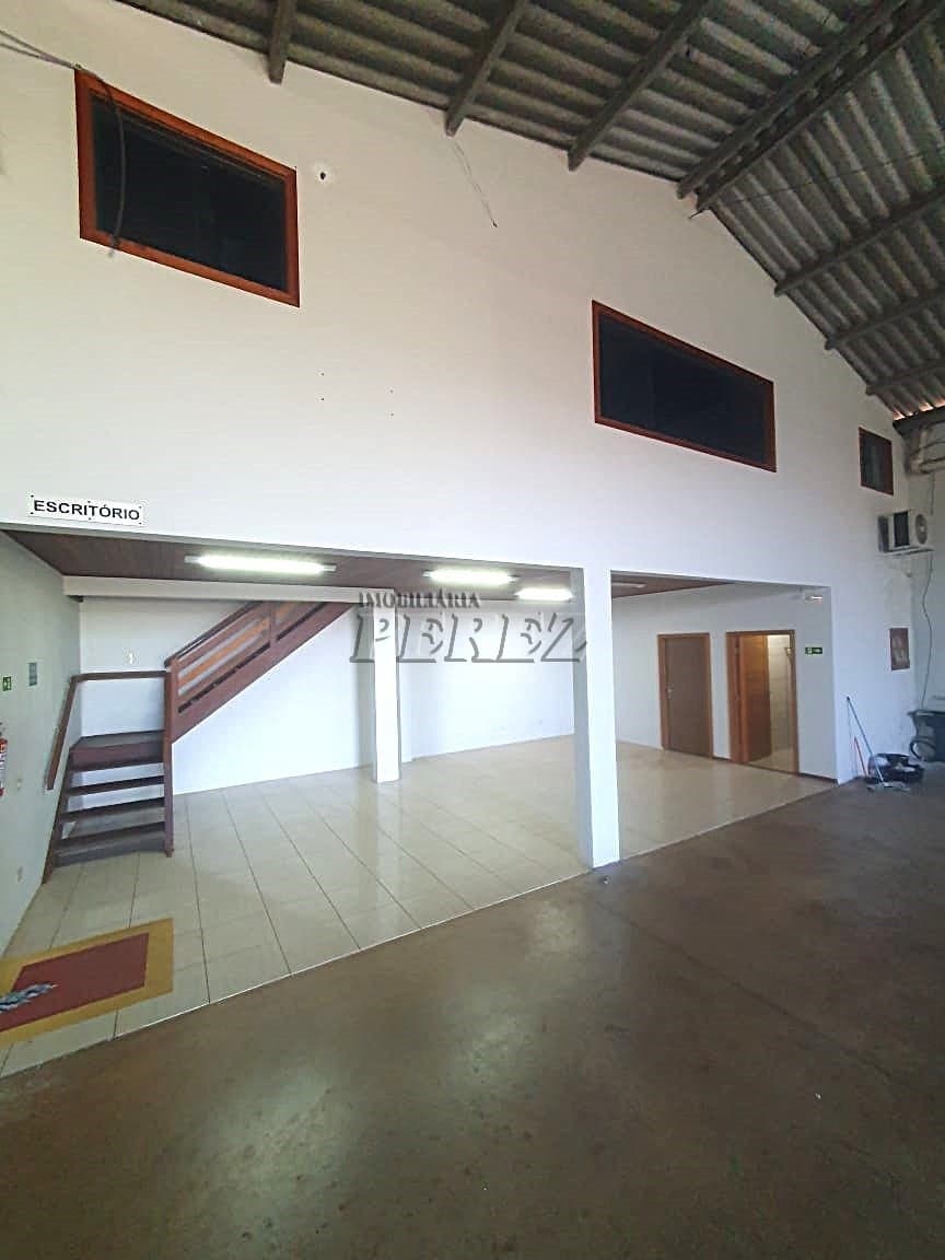 Galpão para alugar na Av São João, região leste de Londrina. - Foto 2
