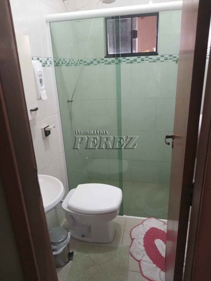Casa a venda com 4 dormitórios no Maria Cecília!, Espaço, conforto e localização em Londrina - Foto 10