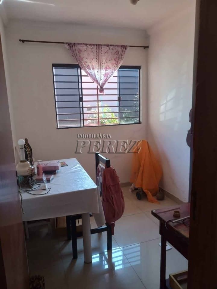Casa a venda com 4 dormitórios no Maria Cecília!, Espaço, conforto e localização em Londrina - Foto 8