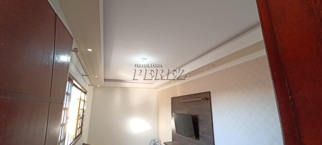 Casa a venda - Imóvel residencial e comercial à venda na Rua Antônio - Foto 3