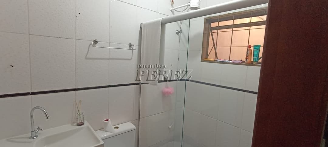 Casa a venda - Imóvel residencial e comercial à venda na Rua Antônio - Foto 11