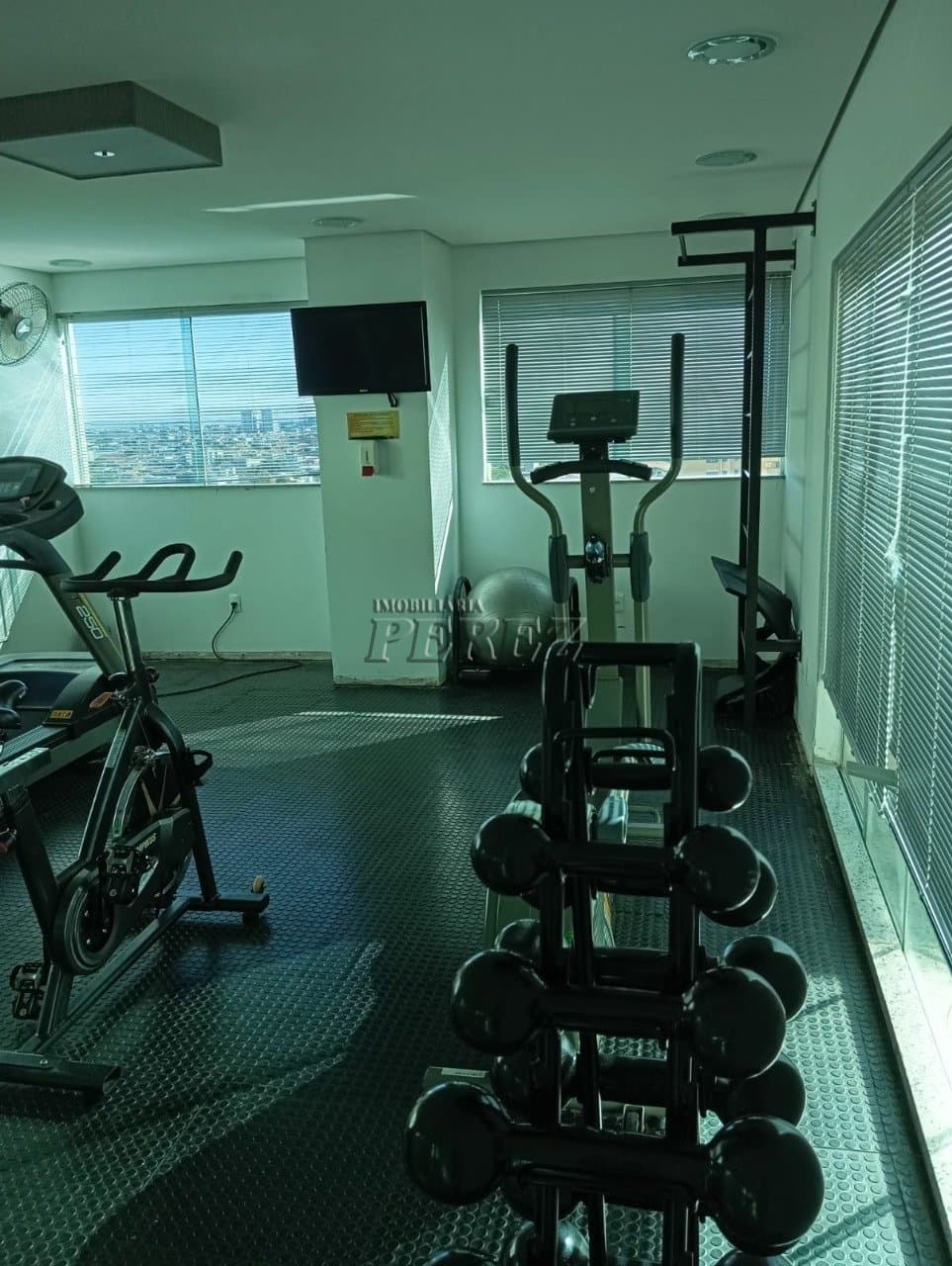 Venda de Apartamento com sacada gourmet - Rua Tomazina, próximo ao Colégio Marista! - Foto 23