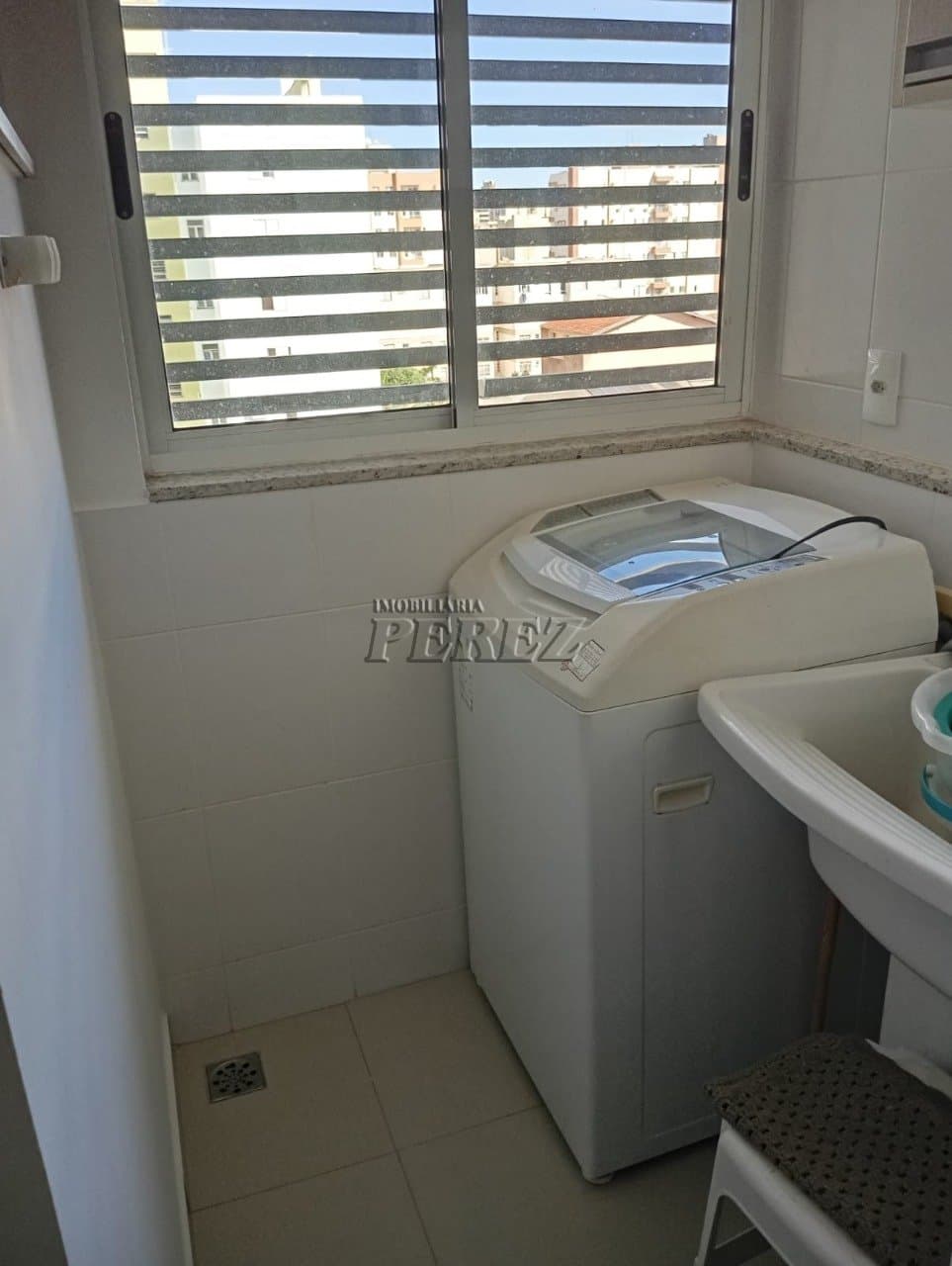 Venda de Apartamento com sacada gourmet - Rua Tomazina, próximo ao Colégio Marista! - Foto 16