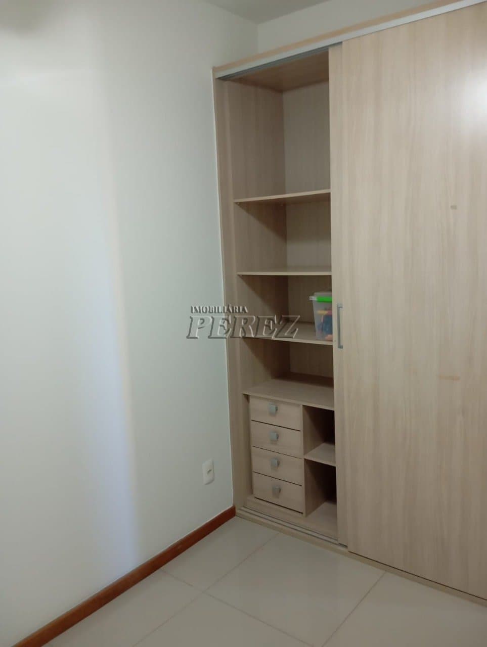 Venda de Apartamento com sacada gourmet - Rua Tomazina, próximo ao Colégio Marista! - Foto 9