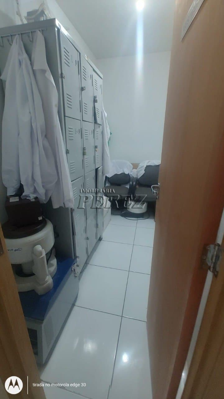 Venda de casa na região central de Londrina - Espaço, praticidade e localização - Foto 5