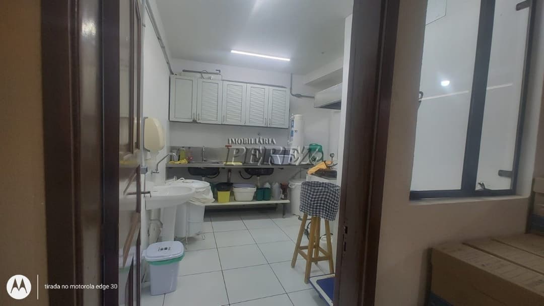 Venda de casa na região central de Londrina - Espaço, praticidade e localização - Foto 7