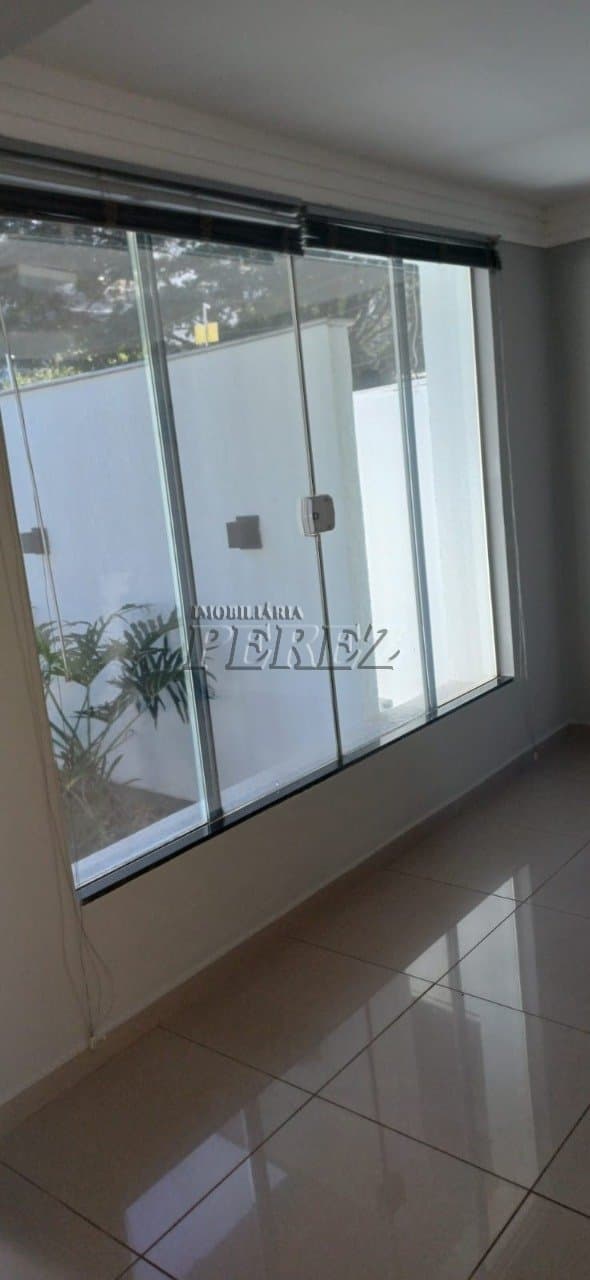 Imóvel comercial para alugar na Rua Uruguai, centro de Londrina. - Foto 3