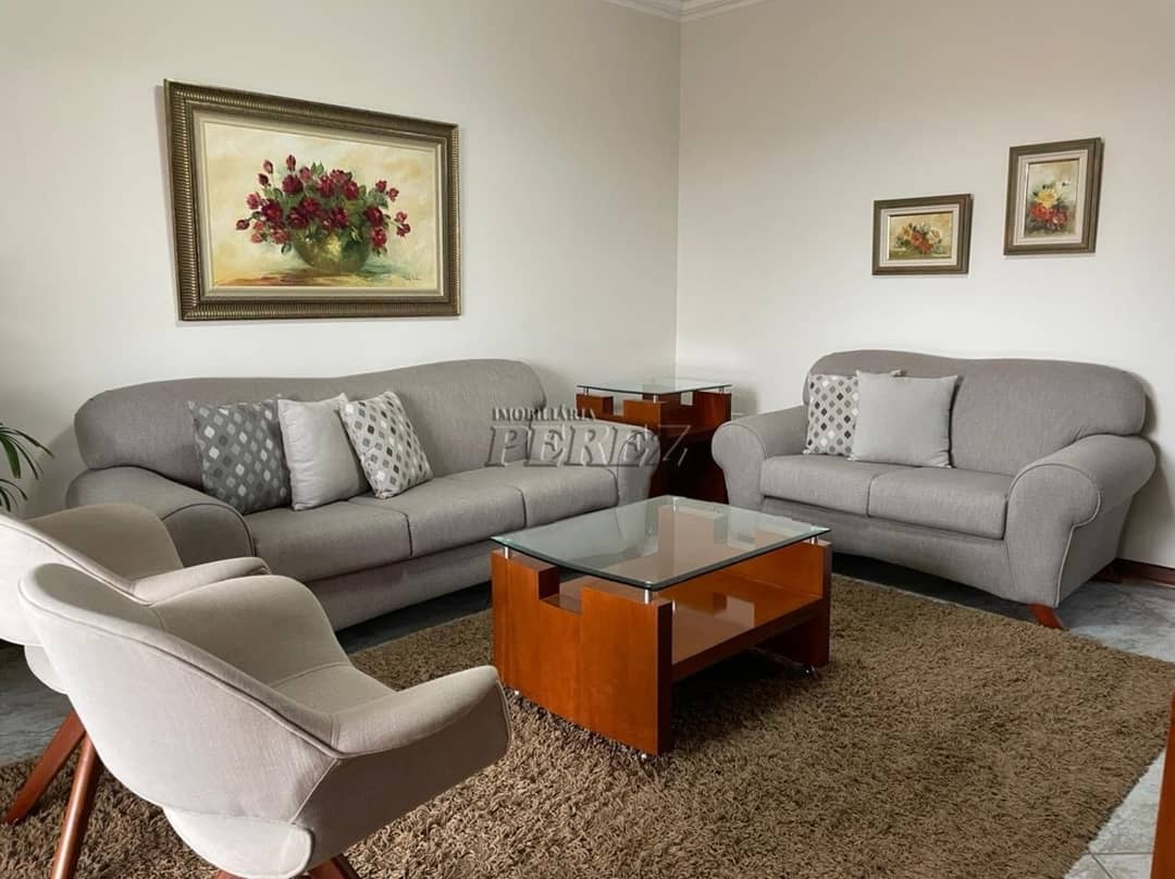 Venda de  Sobrado com salão comercial e casas no fundo - Morar e investir em um só lugar! - Foto 3