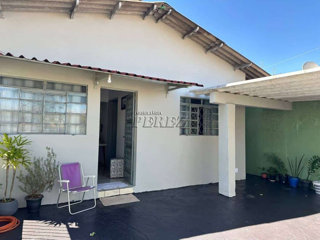 Casa a venda - Oportunidade de Investimento - Duas Casas no Mesmo Terreno, Ambas Locadas! - Foto 1