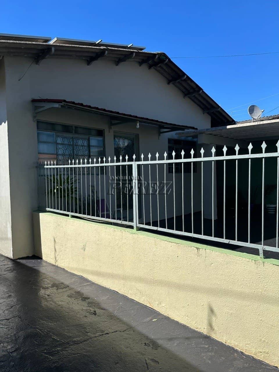 Casa a venda - Oportunidade de Investimento - Duas Casas no Mesmo Terreno, Ambas Locadas! - Foto 0