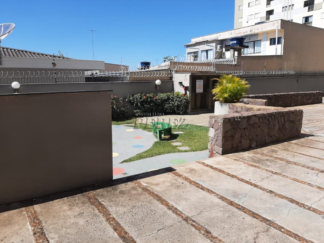 Apartamento a venda, Espaçoso, na Região Central de Londrina - Conforto e Localização Privilegiada! - Foto 14