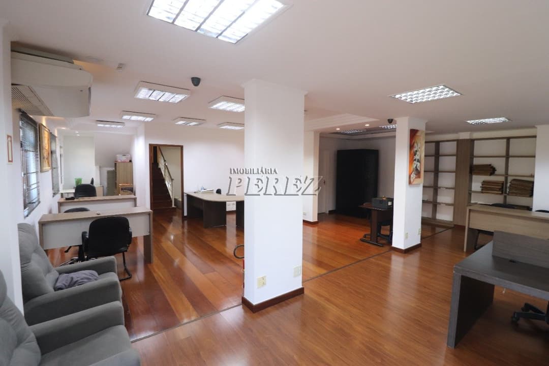 Casa a venda e locação no Quebec, região central de Londrina - Foto 15