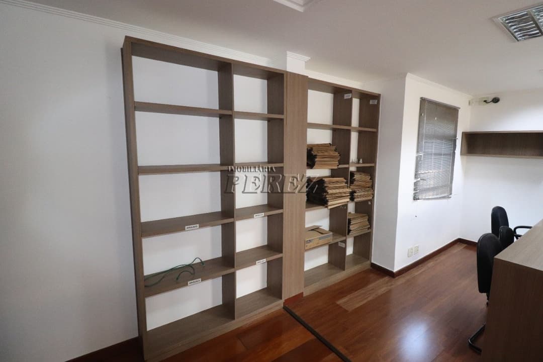 Casa a venda e locação no Quebec, região central de Londrina - Foto 17