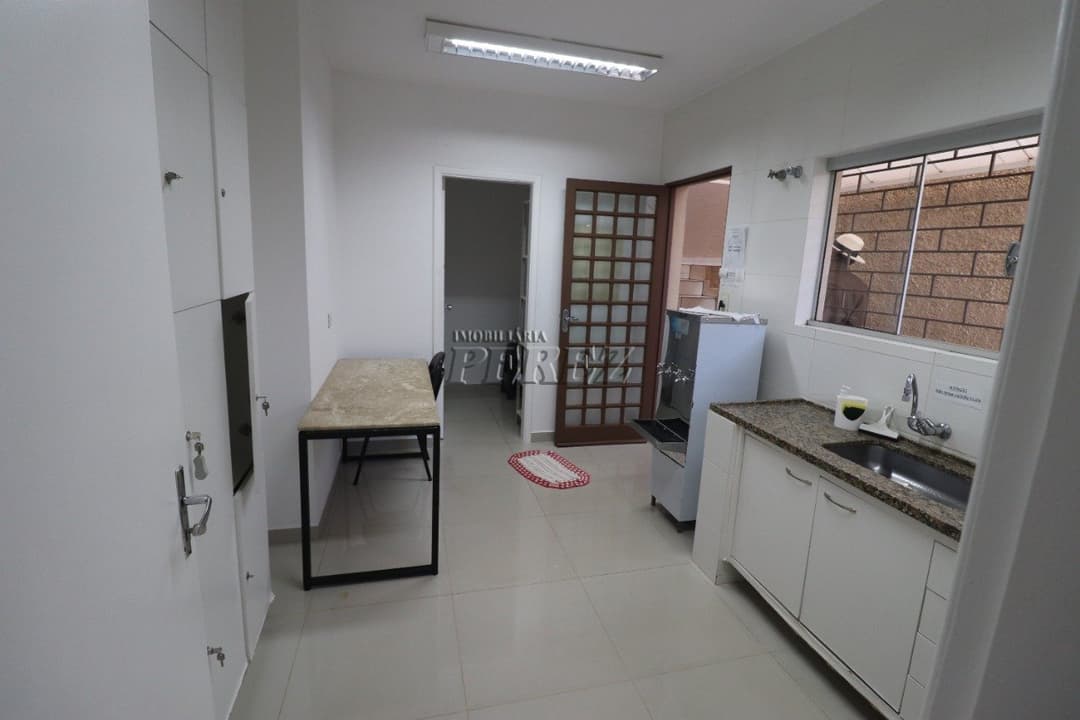 Casa a venda e locação no Quebec, região central de Londrina - Foto 18