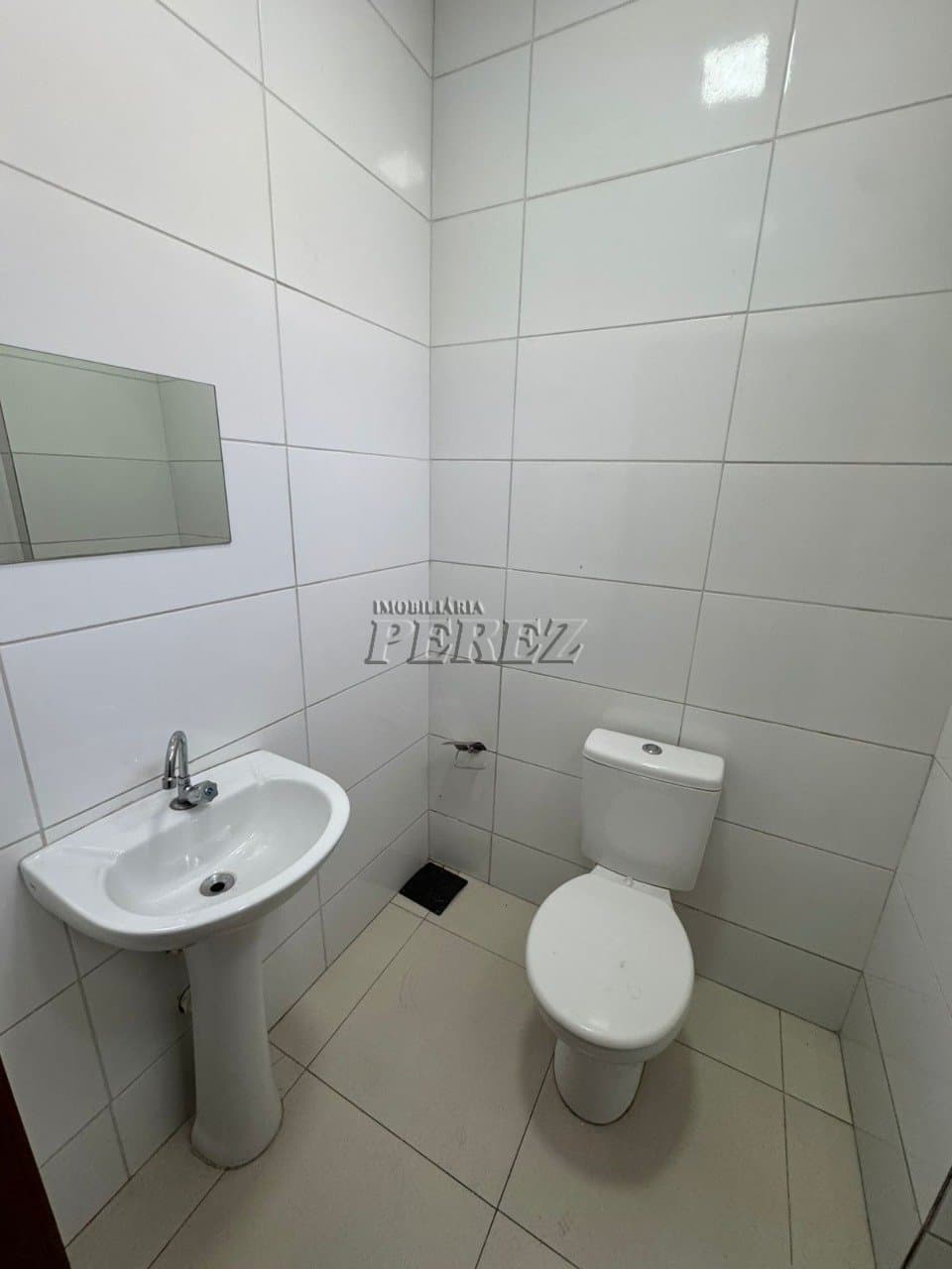 Sala comercial para alugar na Rua Sergipe no centro de Londrina. - Foto 4