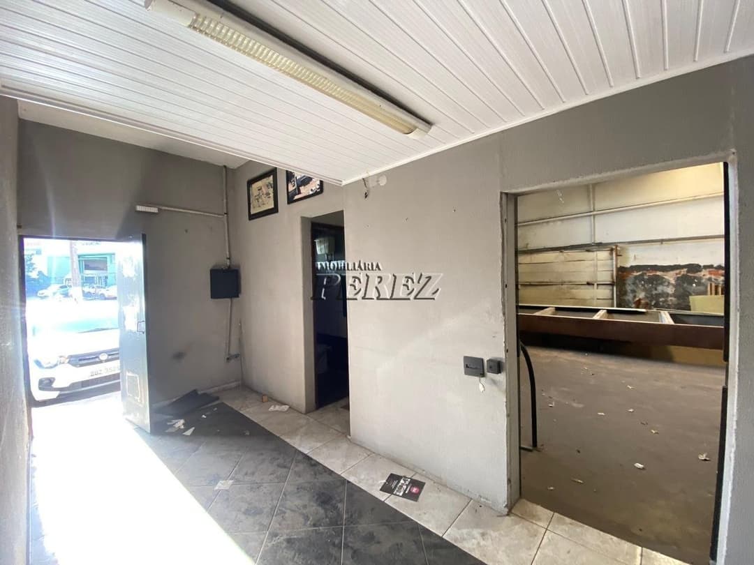 Galpão Comercial a venda com 427m² - Estrutura completa para negócios em Londrina! - Foto 3