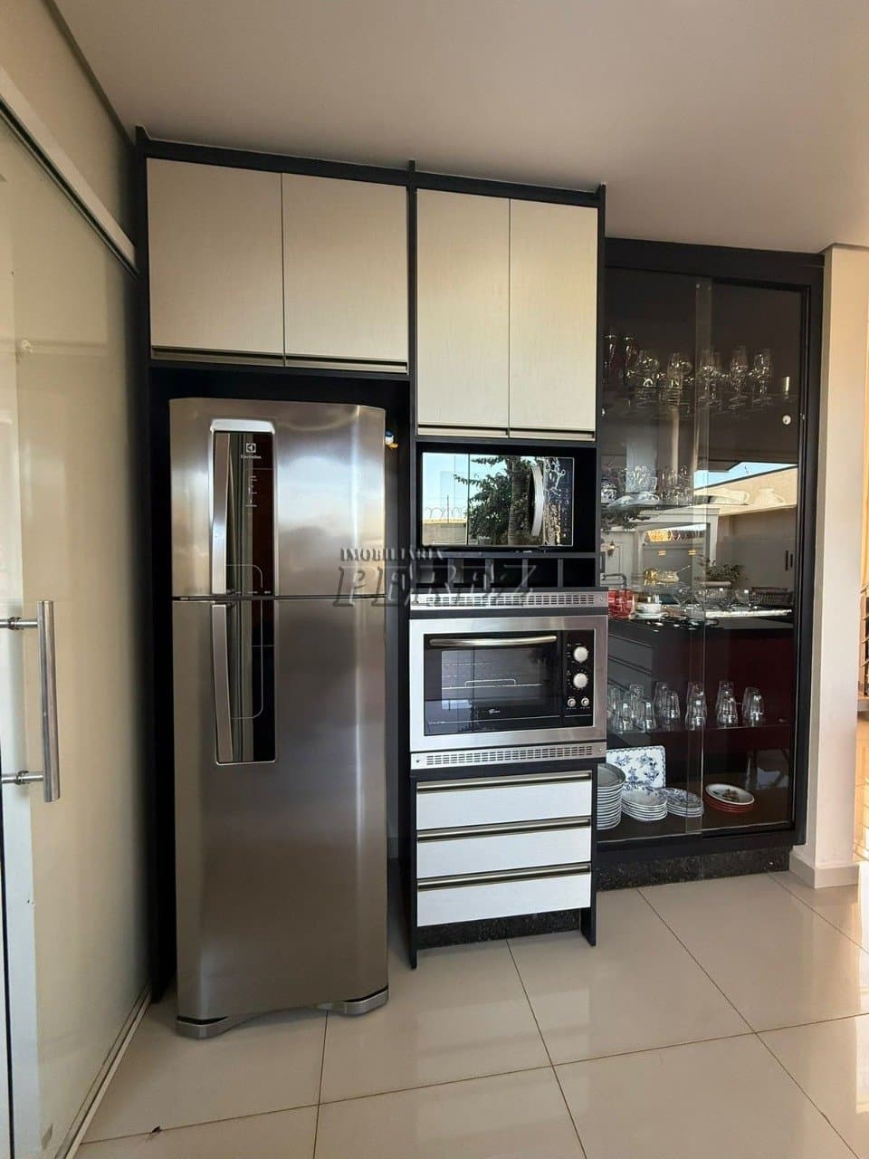 Sobrado a venda no Morada das Flores (Rosas) - 3 Quartos, Escritório e Hidromassagem - Foto 3