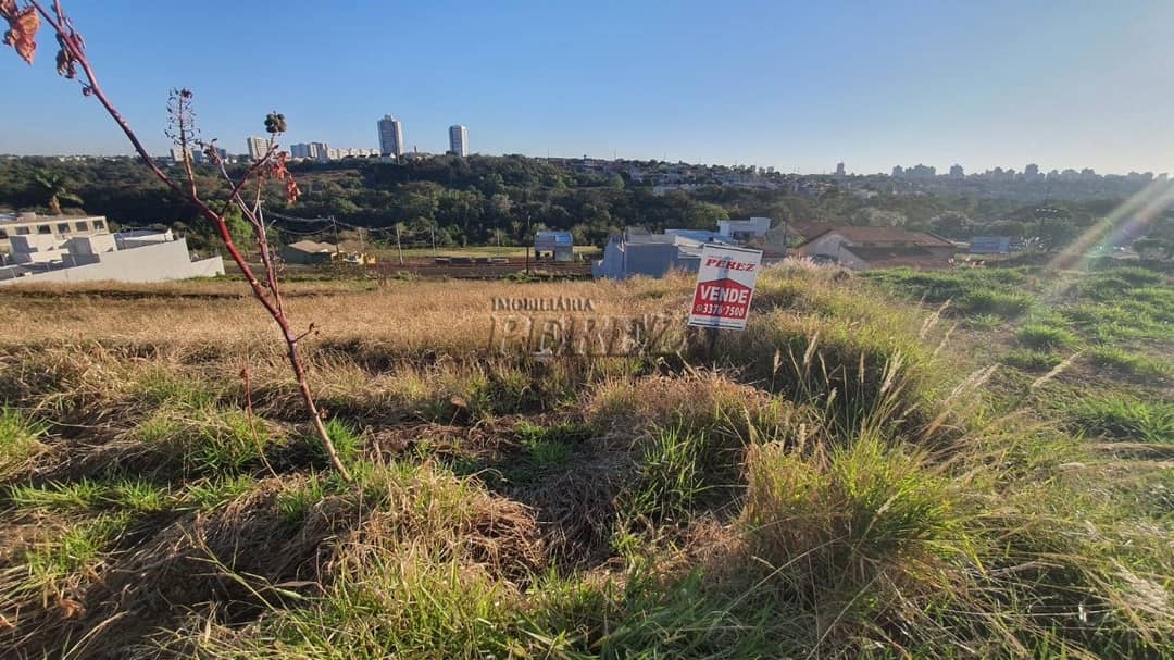 Terreno à Venda na Zona Sul de Londrina - 360 m² na Rua Augusto Guerino - Foto 0