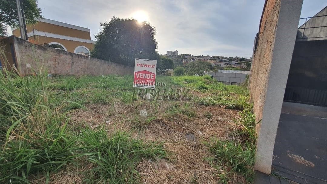 Terreno à Venda na Zona Oeste de Londrina - 360 m² na Rua Carolina Vieira Netto - Foto 0