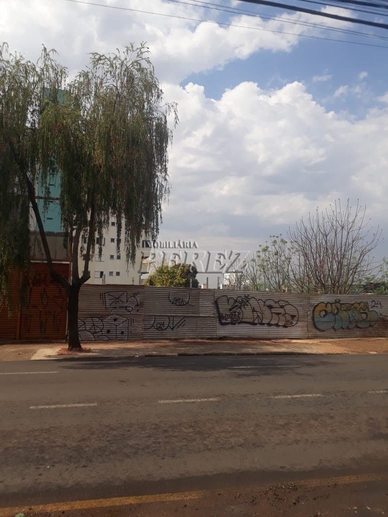 Terreno à Venda na Av. Duque de Caxias - Londrina/PR - Foto 0