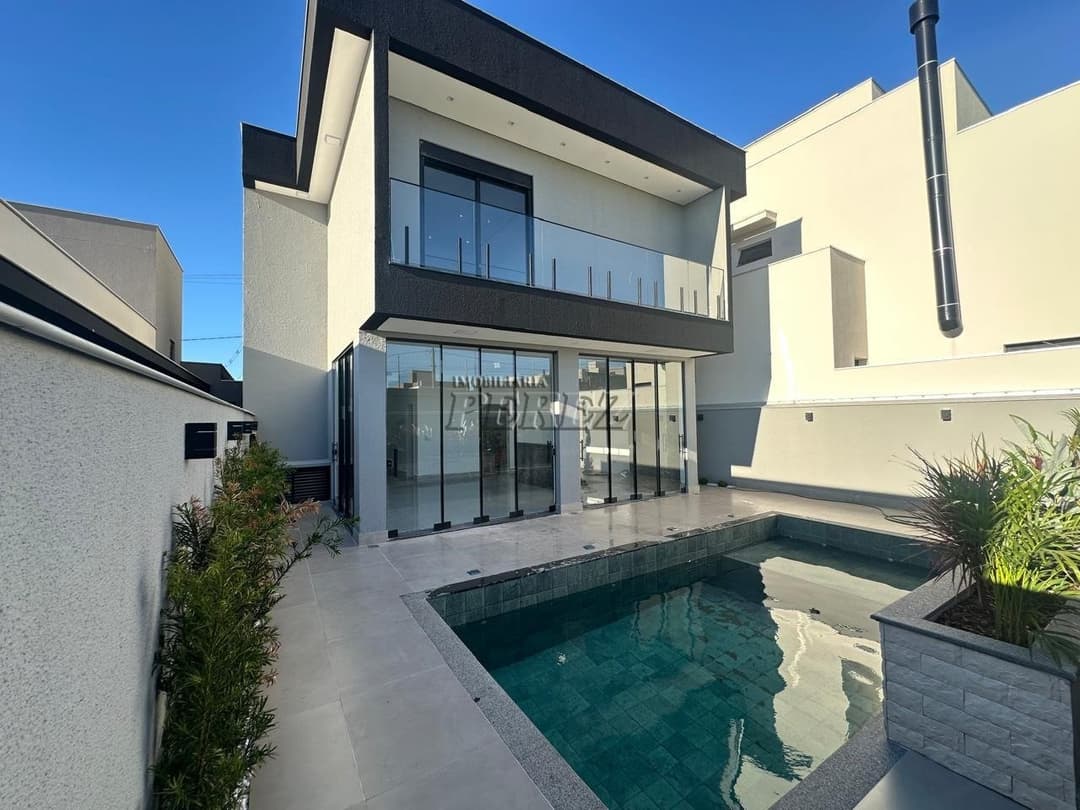 Sobrado à venda de Alto Padrão com 3 Suítes, Piscina e Espaço Gourmet em Londrina! - Foto 17