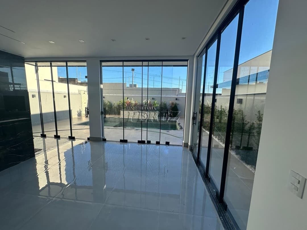 Sobrado à venda de Alto Padrão com 3 Suítes, Piscina e Espaço Gourmet em Londrina! - Foto 9