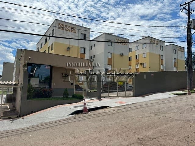 Apartamento à venda com 3 quartos e planejados no Solar dos Tucanos - Zona Sul de Londrina - Foto 0