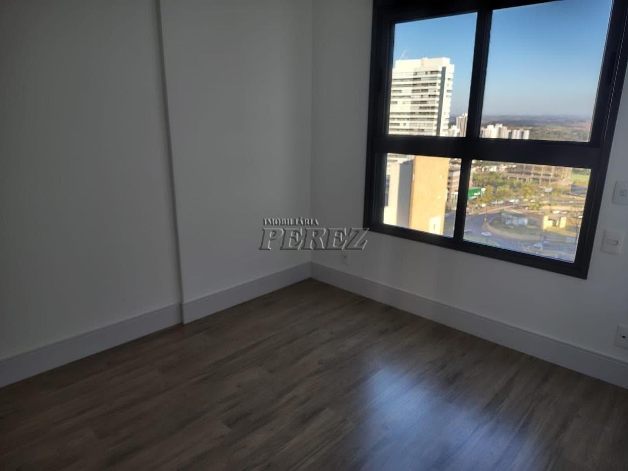Apartamento à venda, luxuoso, no Edifício Lumini - 3 suítes e 5 vagas na Gleba Palhano - Foto 3