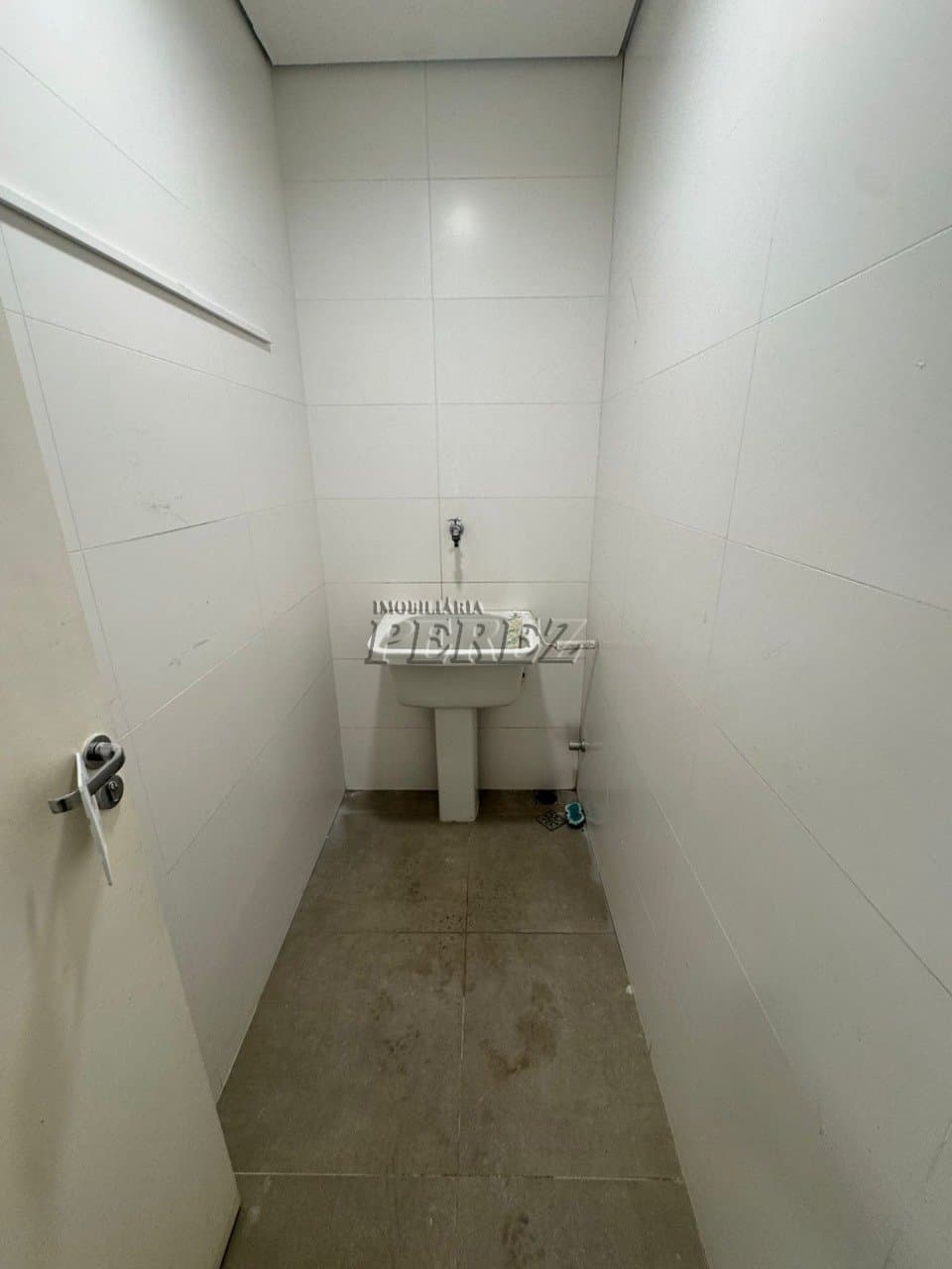 Sala comercial para alugar na Av Higienópolis, no centro de Londrina - Foto 6