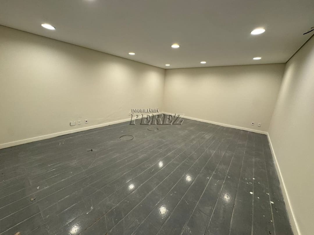 Sala comercial para alugar na Av Higienópolis, no centro de Londrina - Foto 8