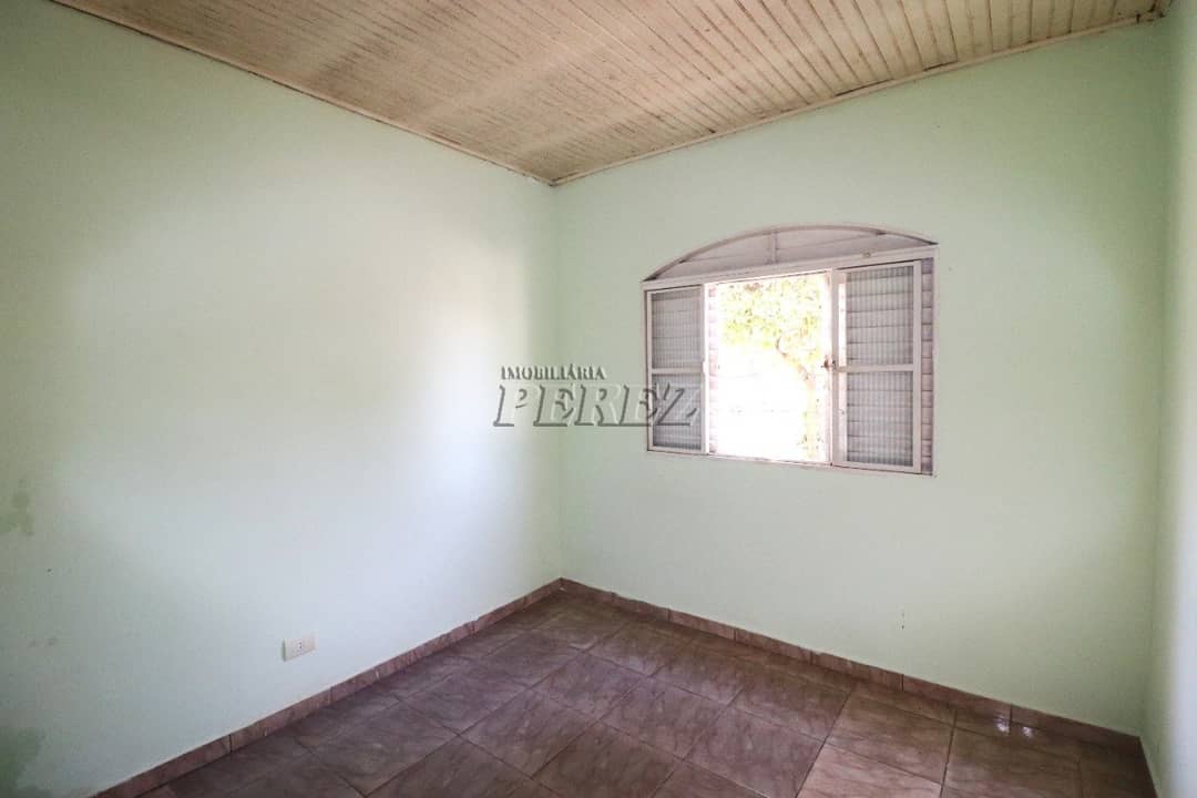 Casa à Venda - Ampla, Funcional e com Edícula Completa em Londrina - Foto 2