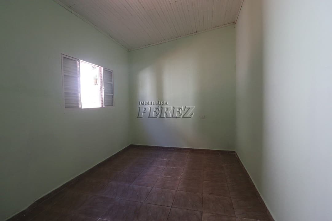 Casa à Venda - Ampla, Funcional e com Edícula Completa em Londrina - Foto 7