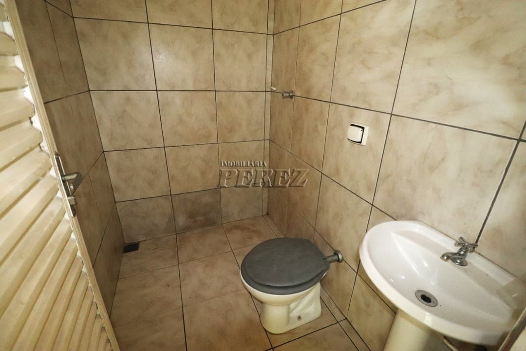 Casa à Venda - Ampla, Funcional e com Edícula Completa em Londrina - Foto 14