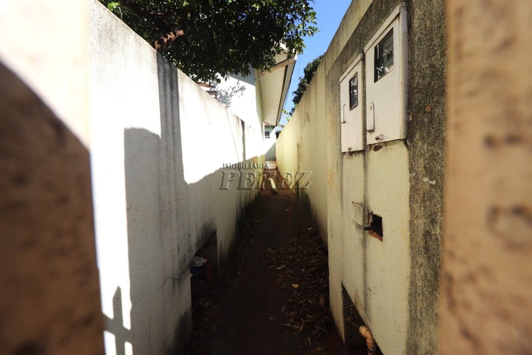 Casa à Venda - Ampla, Funcional e com Edícula Completa em Londrina - Foto 19