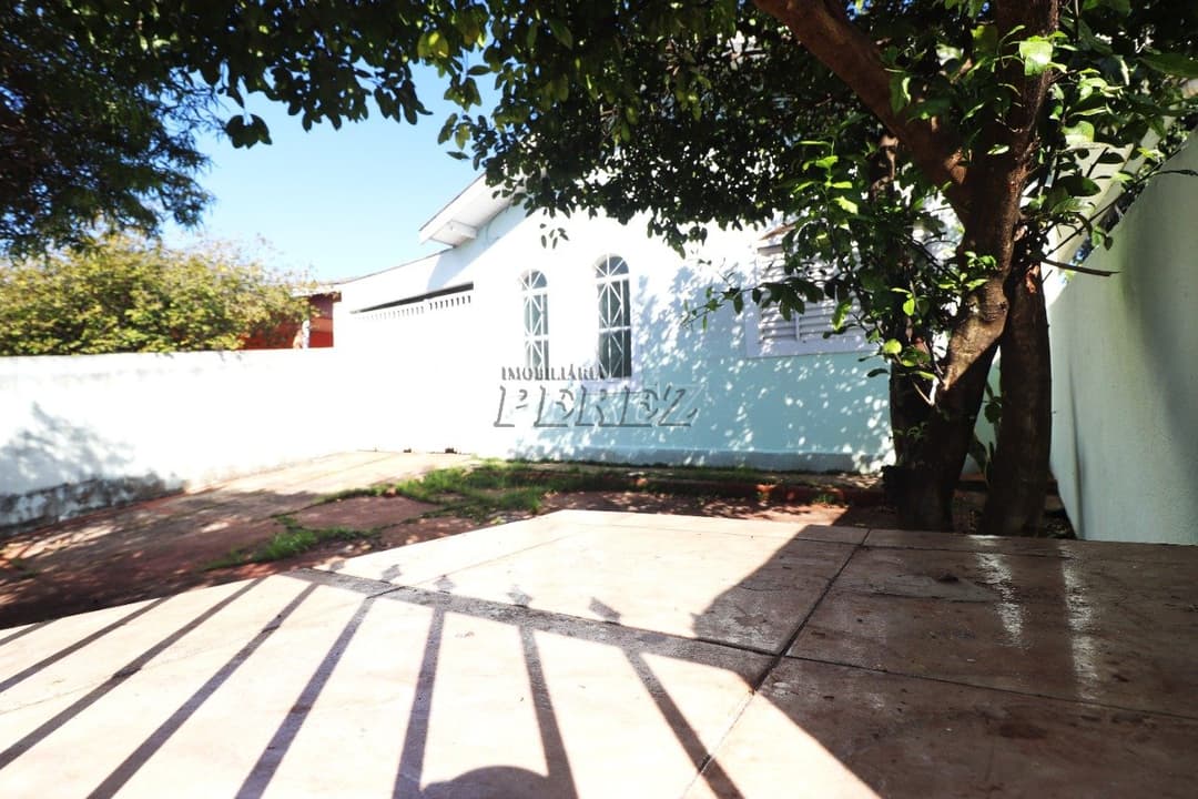 Casa à Venda - Ampla, Funcional e com Edícula Completa em Londrina - Foto 20
