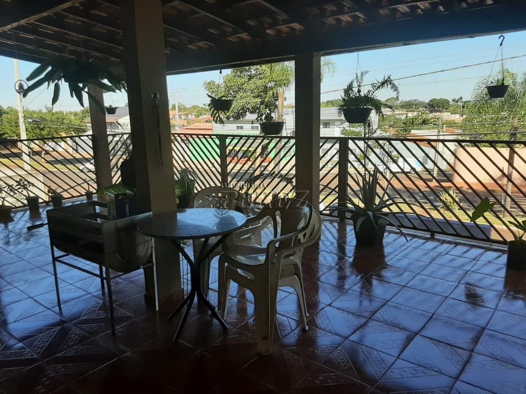 Sobrado à venda. Residencial e Comercial - Espaço, versatilidade e ótima localização em Londrina! - Foto 14