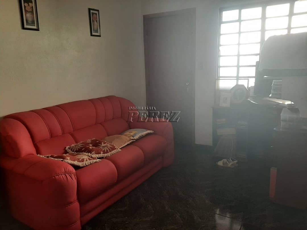 Sobrado à venda. Residencial e Comercial - Espaço, versatilidade e ótima localização em Londrina! - Foto 2