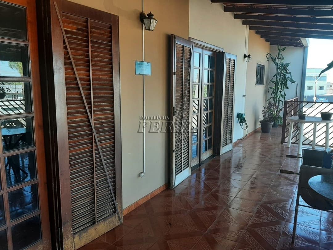 Sobrado à venda. Residencial e Comercial - Espaço, versatilidade e ótima localização em Londrina! - Foto 15