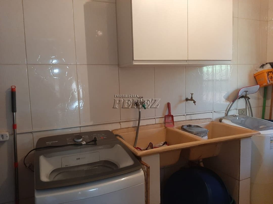 Sobrado à venda. Residencial e Comercial - Espaço, versatilidade e ótima localização em Londrina! - Foto 13