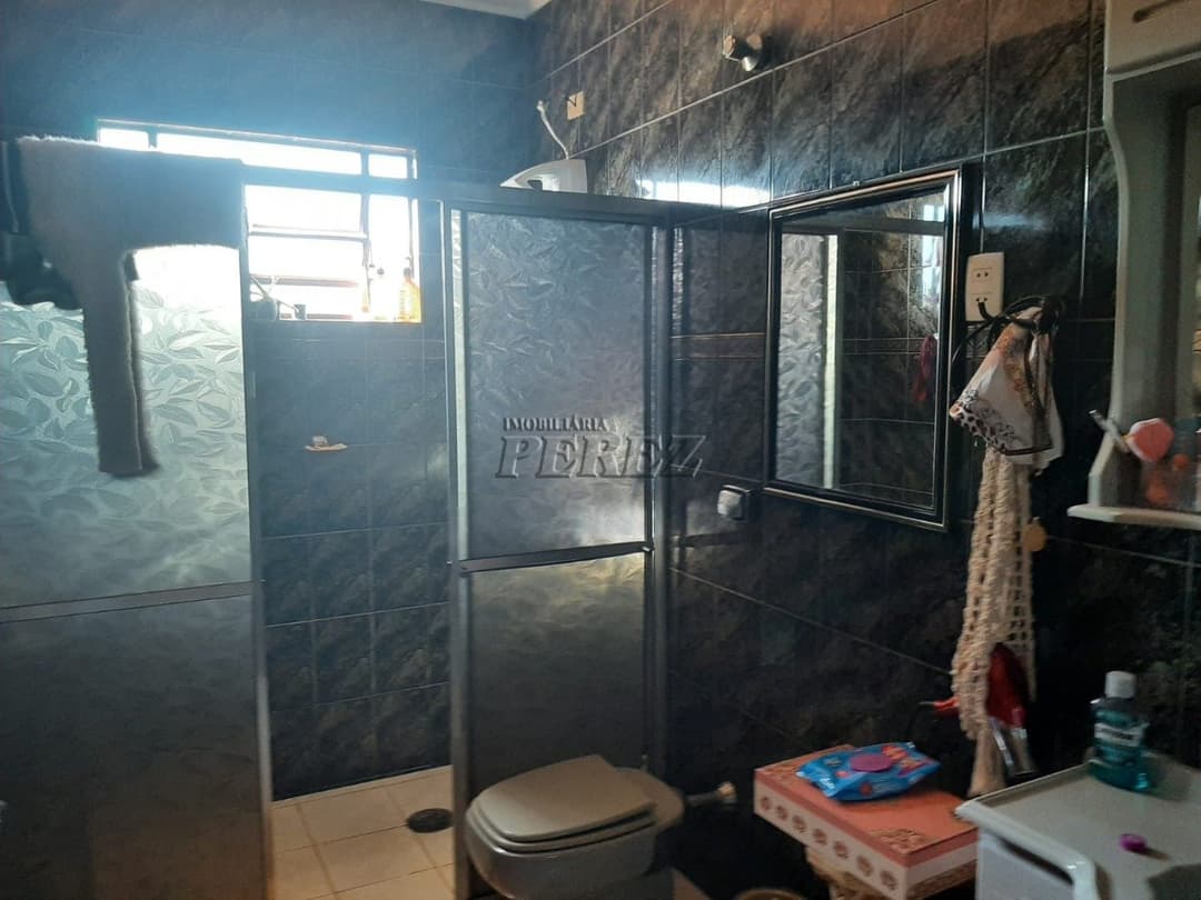 Sobrado à venda. Residencial e Comercial - Espaço, versatilidade e ótima localização em Londrina! - Foto 11