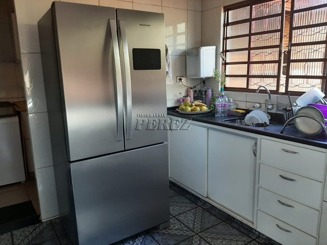 Sobrado à venda. Residencial e Comercial - Espaço, versatilidade e ótima localização em Londrina! - Foto 4