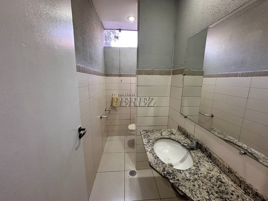 Casa Comercial para alugar no Lago Parque, região central de Londrina - Foto 11