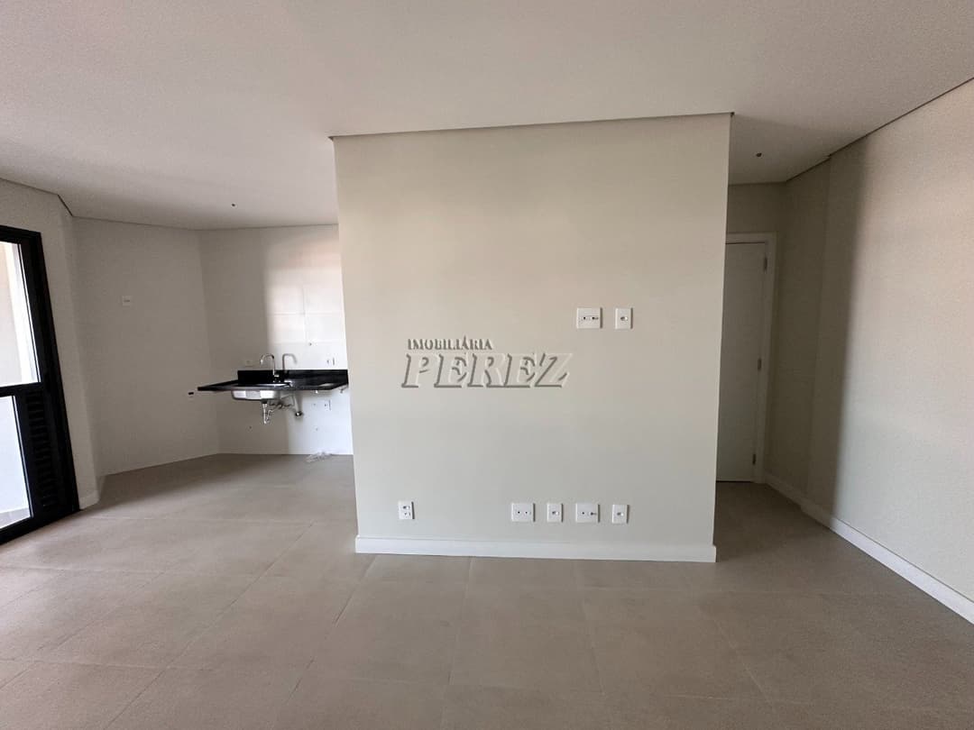 Apartamento de três quartos para alugar no centro de Londrina - Foto 3