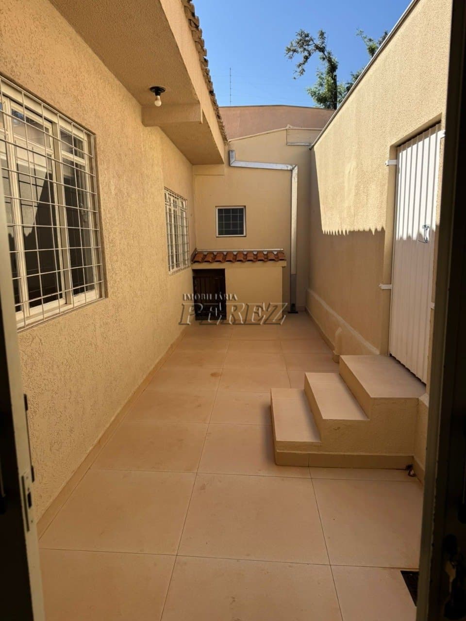 Casa à venda de esquina à venda em Londrina! - Foto 24