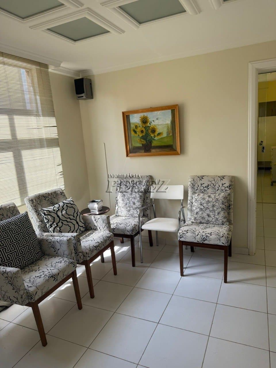 Sala para alugar no Edifício Palace Center, região central de Londrina - Foto 2