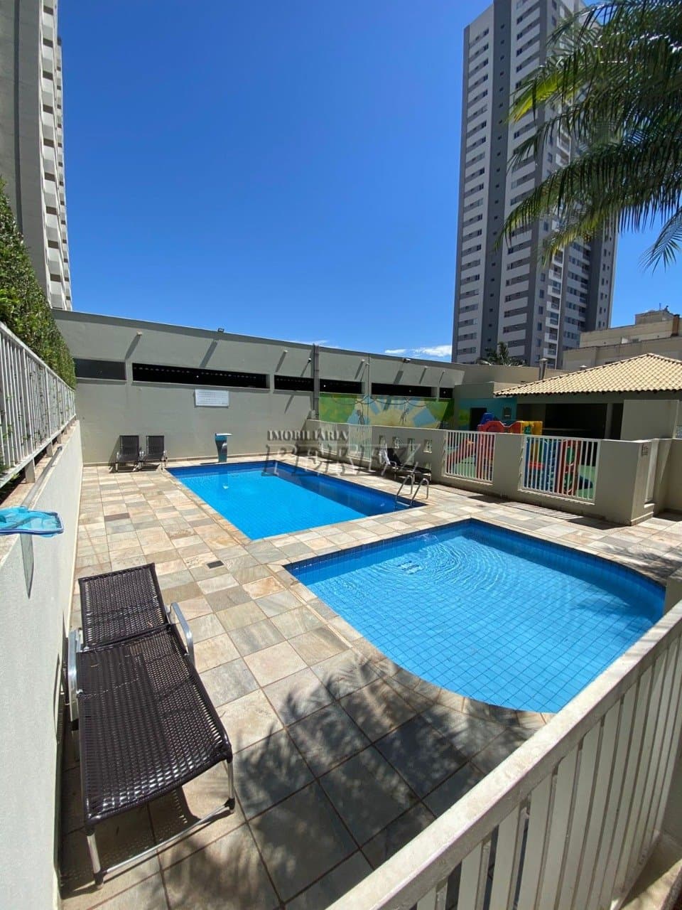 Apartamento à Venda no Edifício Bella Fonte - 3 Dormitórios com 1 Suíte e 2 Vagas de Garagem! - Foto 16