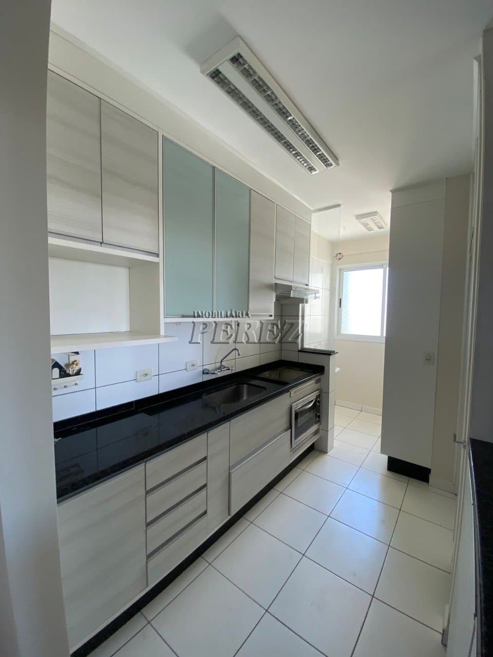 Apartamento à Venda no Edifício Bella Fonte - 3 Dormitórios com 1 Suíte e 2 Vagas de Garagem! - Foto 4
