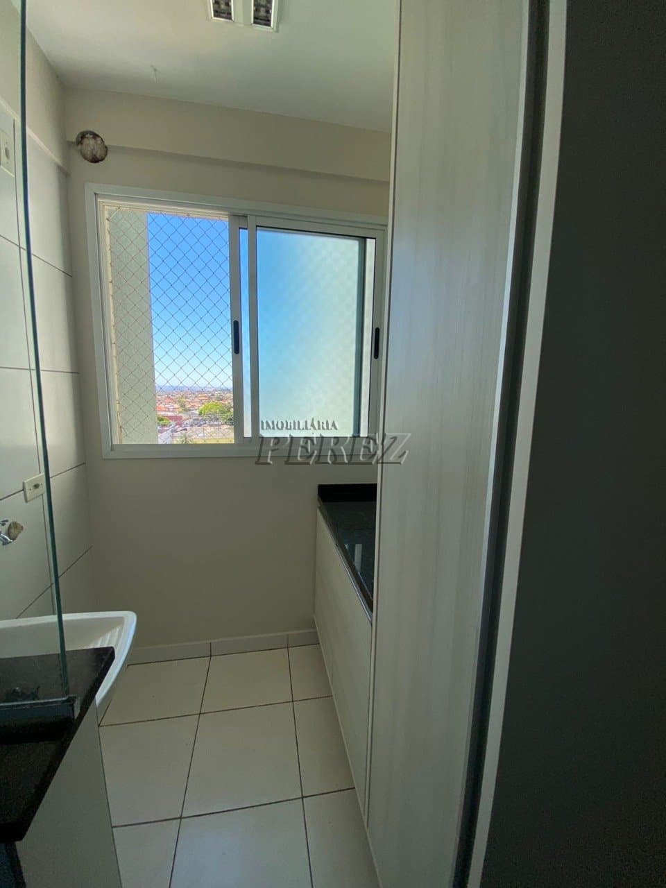 Apartamento à Venda no Edifício Bella Fonte - 3 Dormitórios com 1 Suíte e 2 Vagas de Garagem! - Foto 13