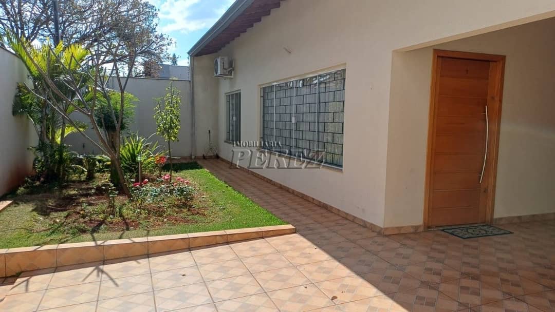 Casa à venda com 3 Dormitórios e 2 Suítes à Venda na Zona Sul de Londrina - Foto 1